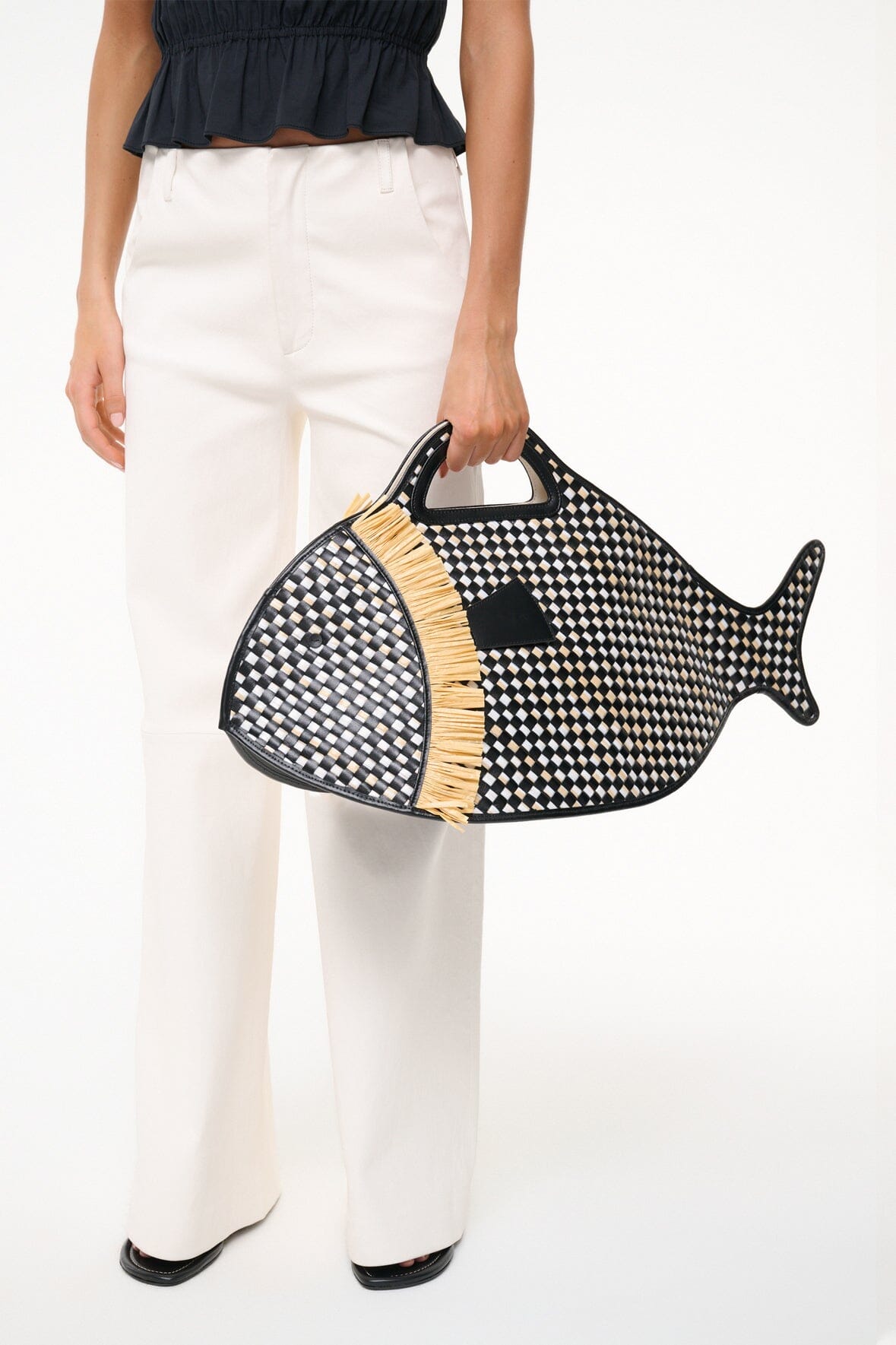 CLEO FISH BASKET TOTE | BLACK NATURAL